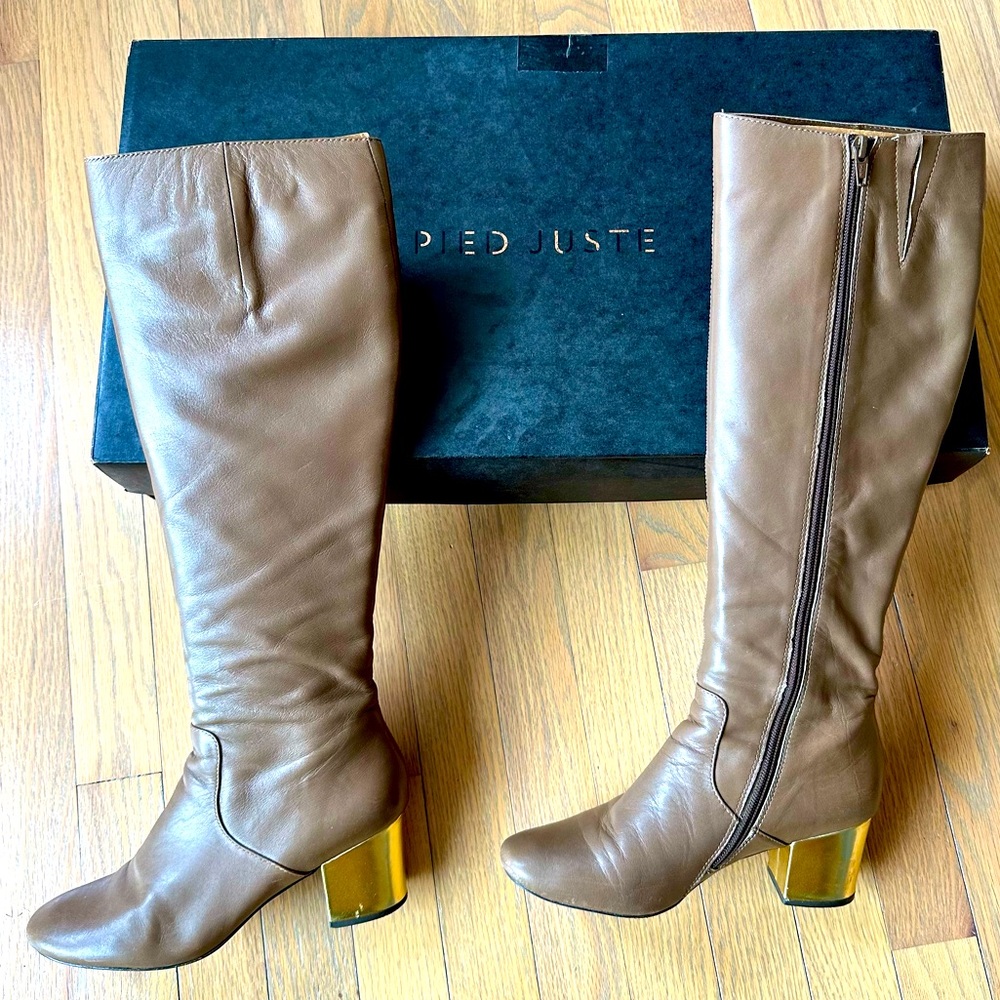 Pied Juste Taupe Knee High Zip Up Boot Gold Block Heel 37 6.5